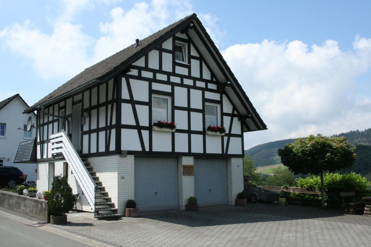 Ferienhaus Zur Ennest Schmallenberg Exteriér fotografie